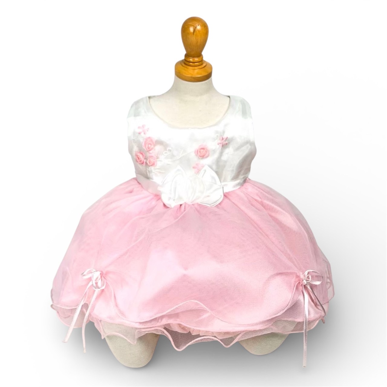 ホワイト＆ピンク薔薇リボンベビードレス
