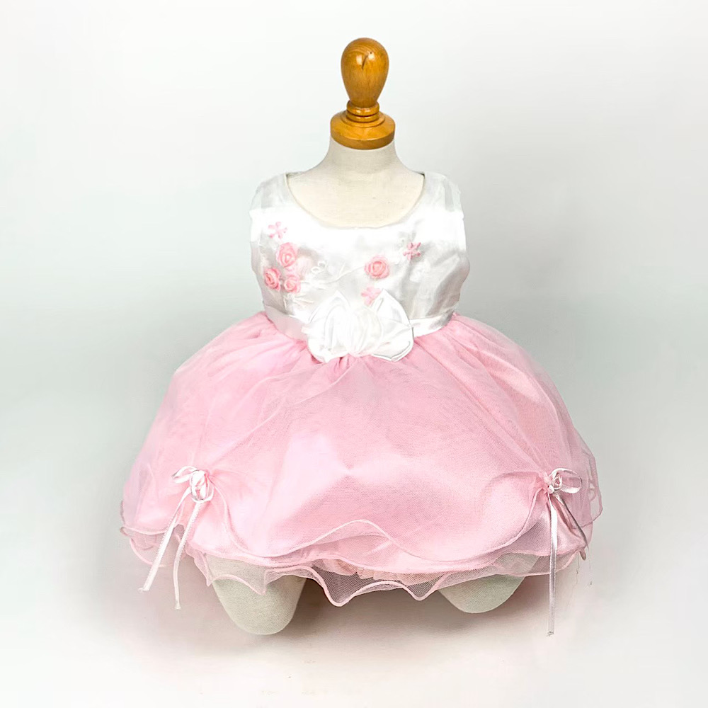 ホワイト＆ピンク薔薇リボンベビードレス