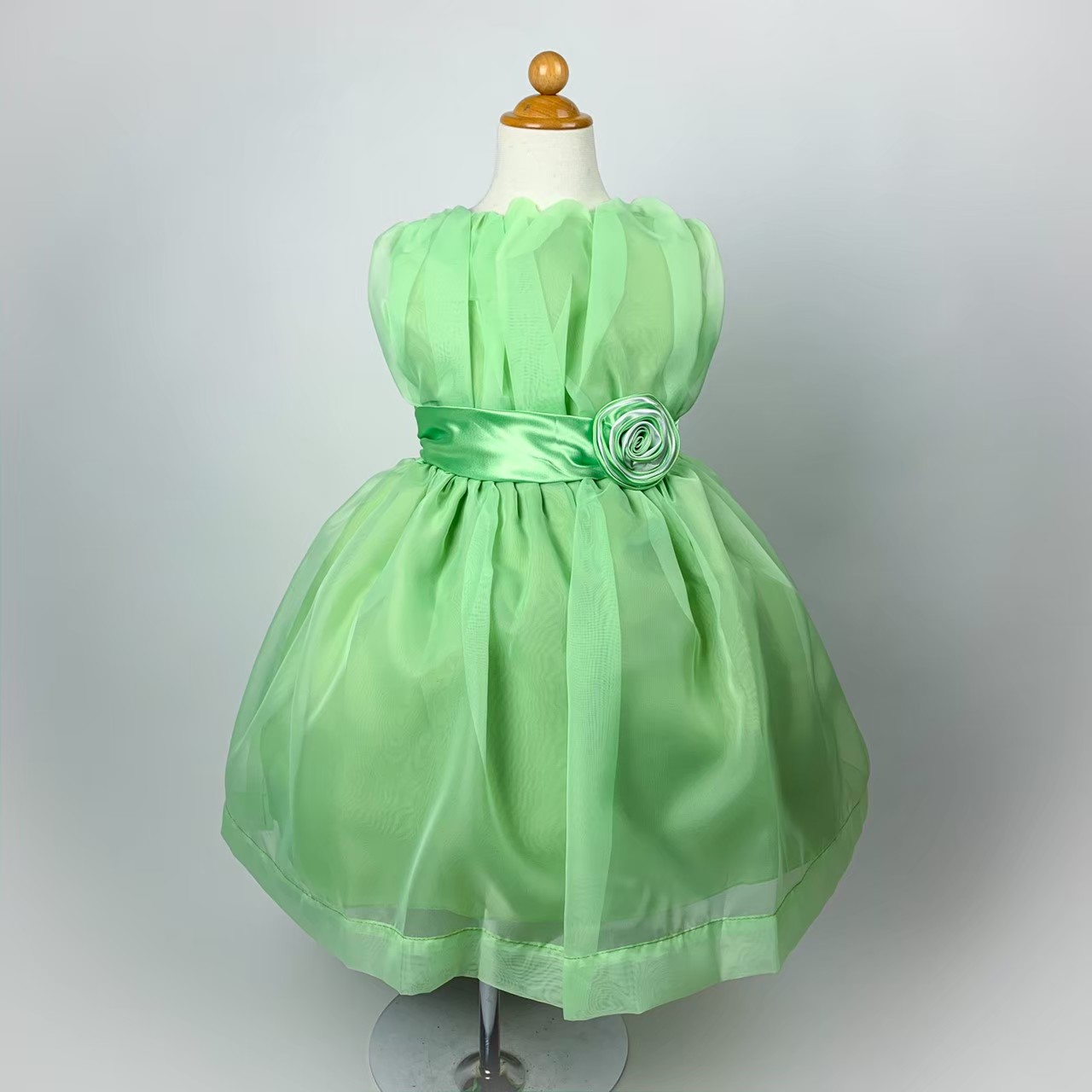 グリーンウエストコサージュドレス