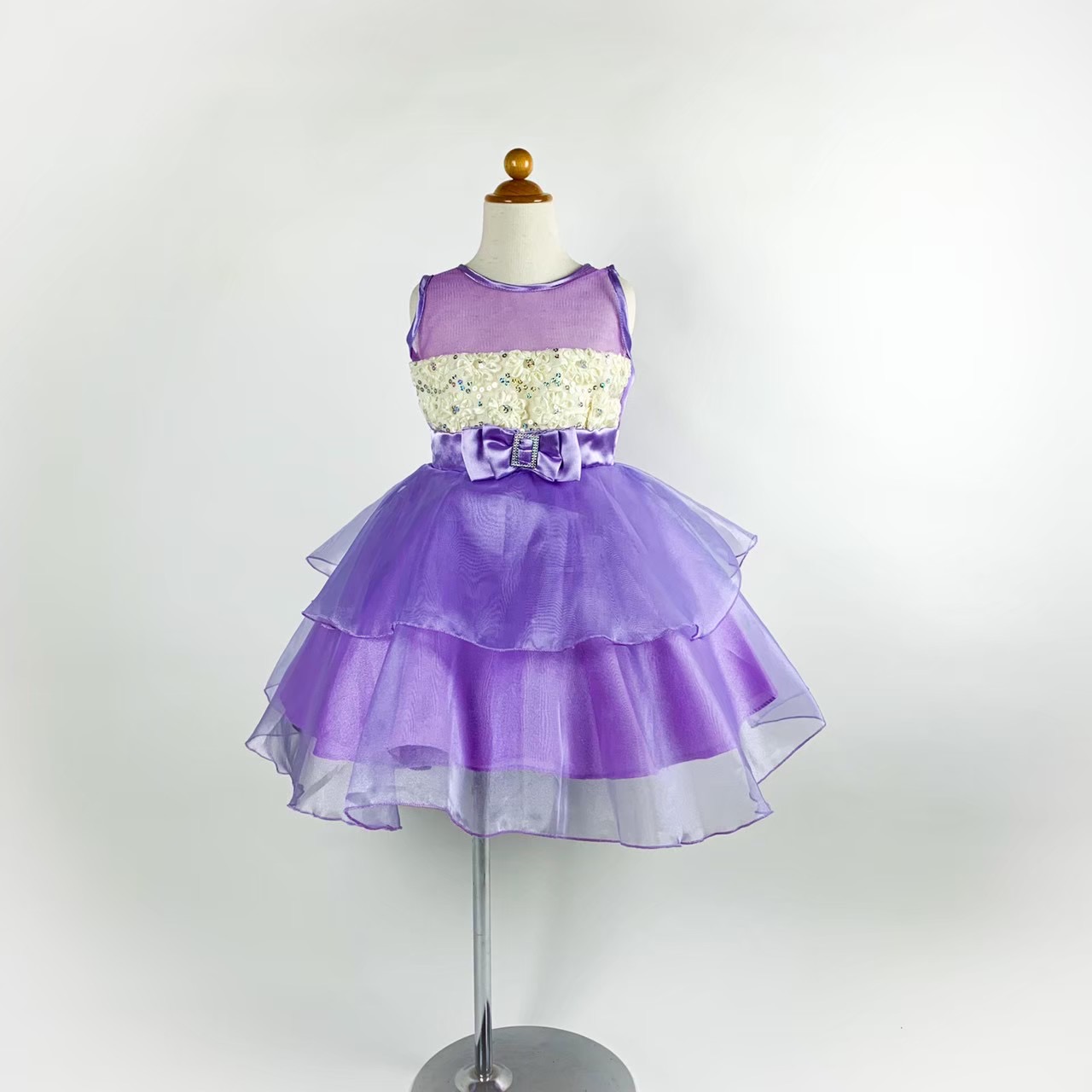 シースルーパープルドレス