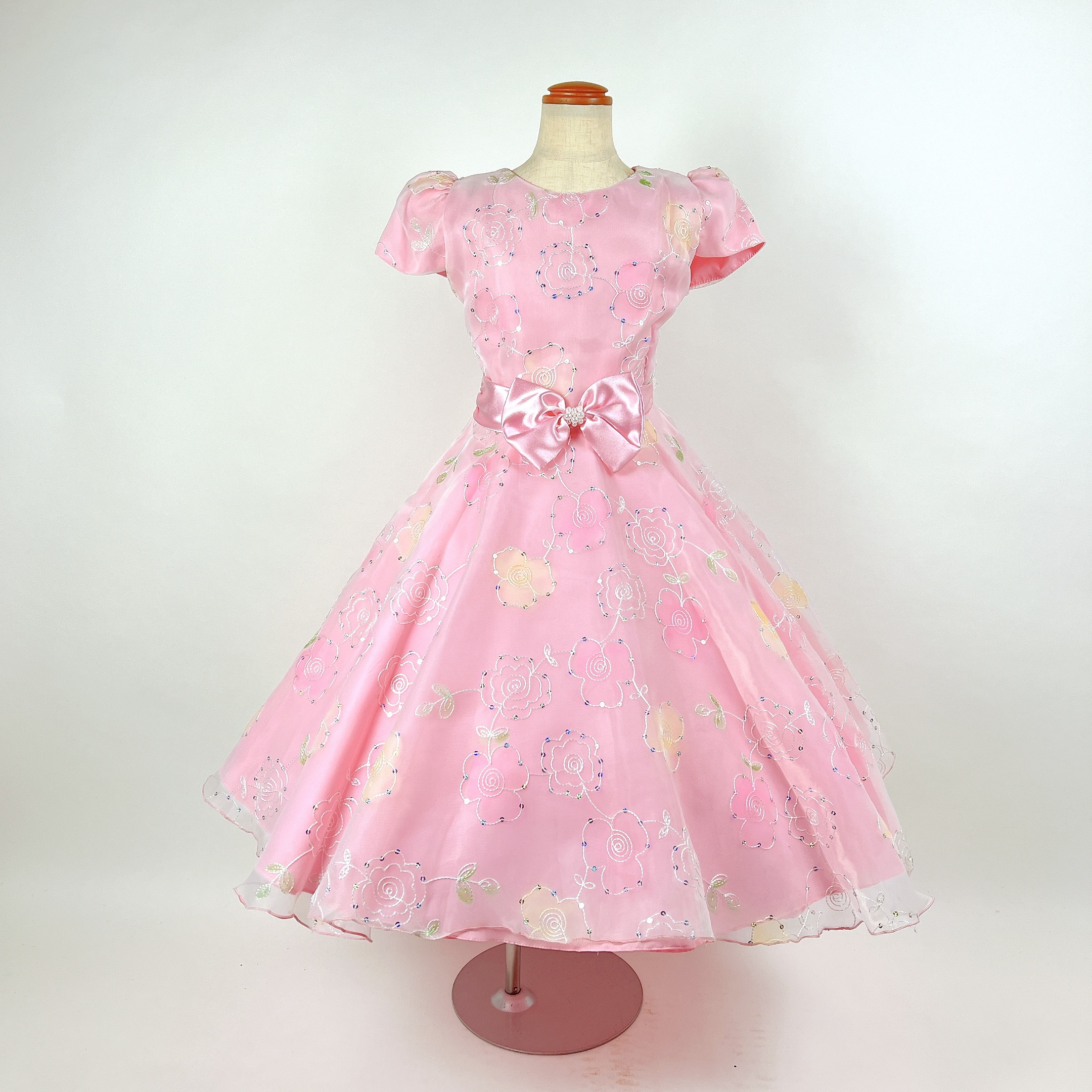 ピンクフラワードレス(袖付き)